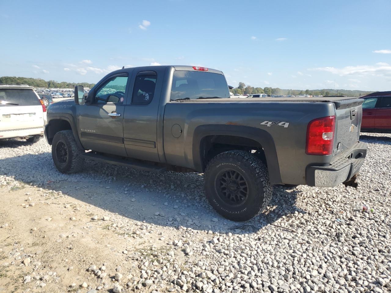 2011 Chevrolet Silverado K1500 Ls VIN: 1GCRKREA4BZ437926 Lot: 84583095
