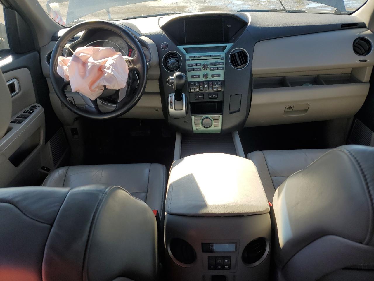 2011 Honda Pilot Exln VIN: 5FNYF4H70BB098252 Lot: 87081945