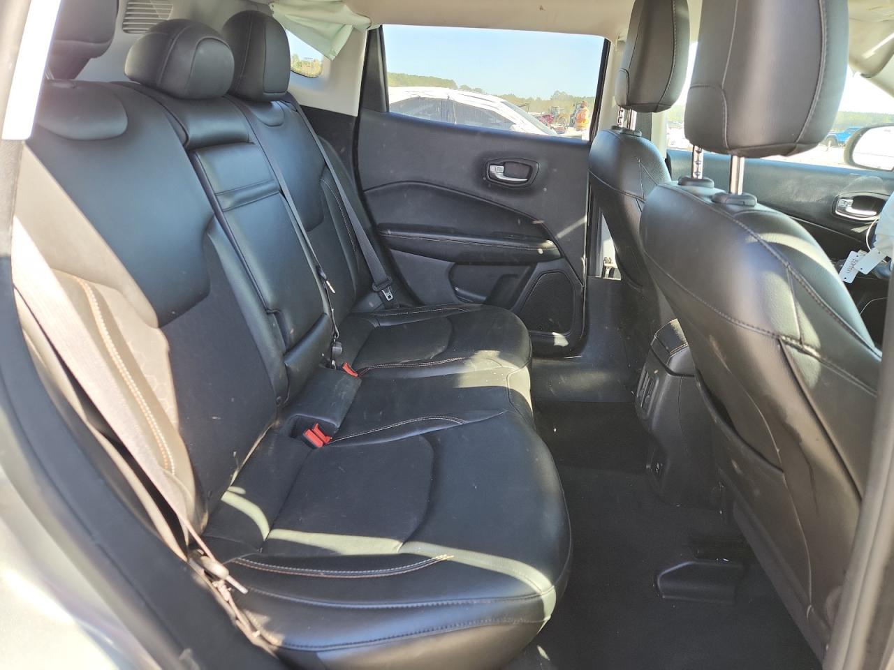 2018 Jeep Compass Latitude VIN: 3C4NJCBB5JT293319 Lot: 86712045