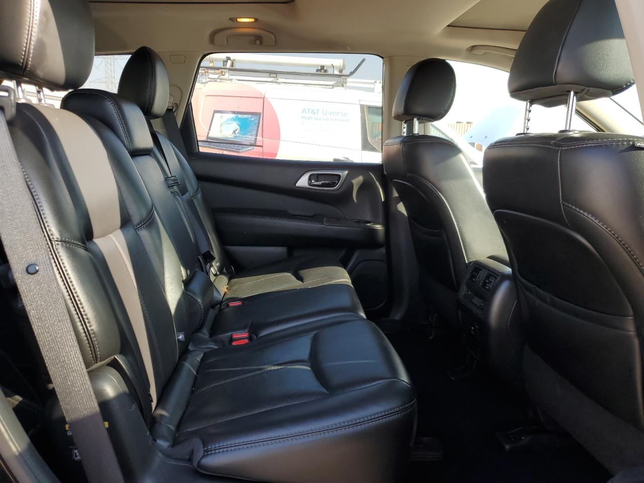 2017 Nissan Pathfinder S VIN: 5N1DR2MM4HC611462 Lot: 81976135