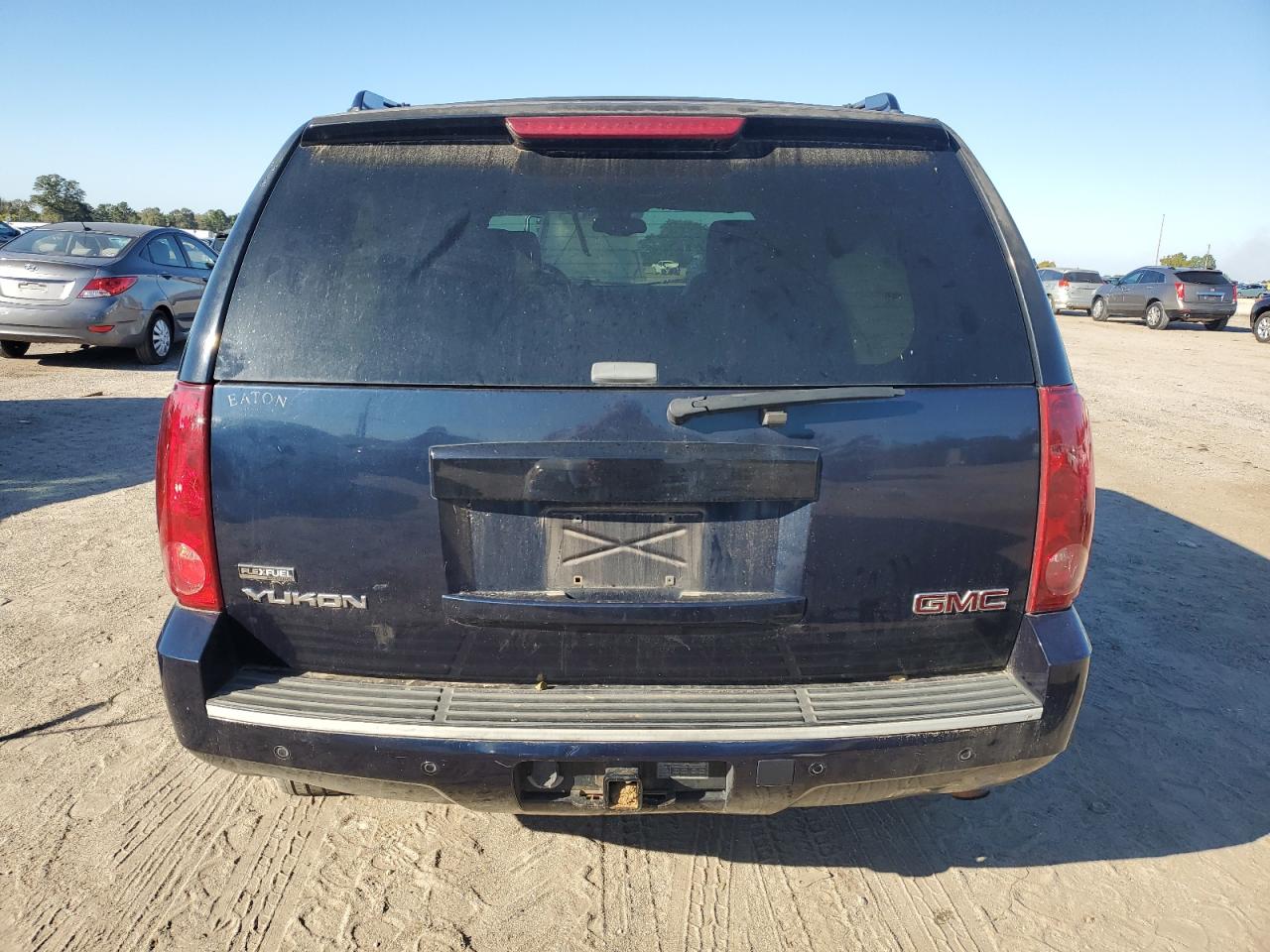 2007 GMC Yukon VIN: 1GKFC13067J253447 Lot: 89532195