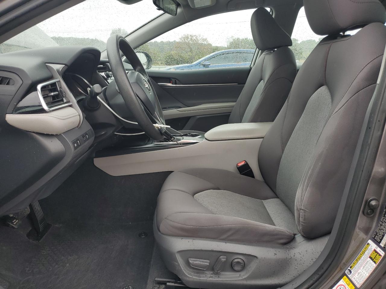 2018 Toyota Camry L VIN: 4T1B11HK3JU578844 Lot: 81747565