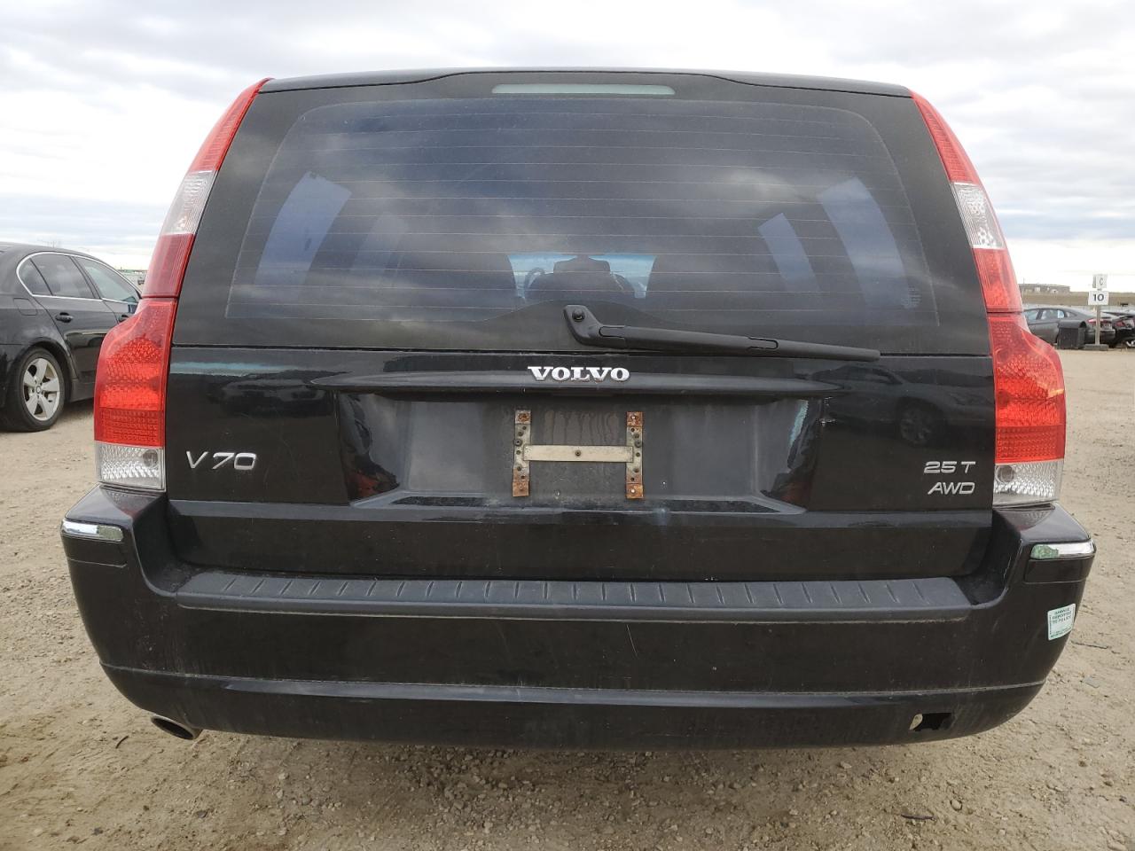 car-image car-image