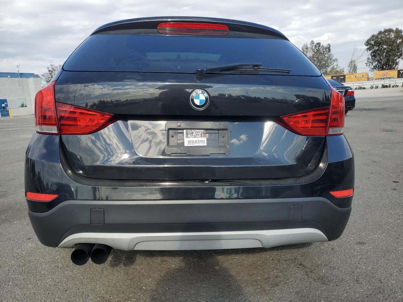 2015 BMW X1 Sdrive28I VIN: WBAVM1C57FV318312 Lot: 82430275