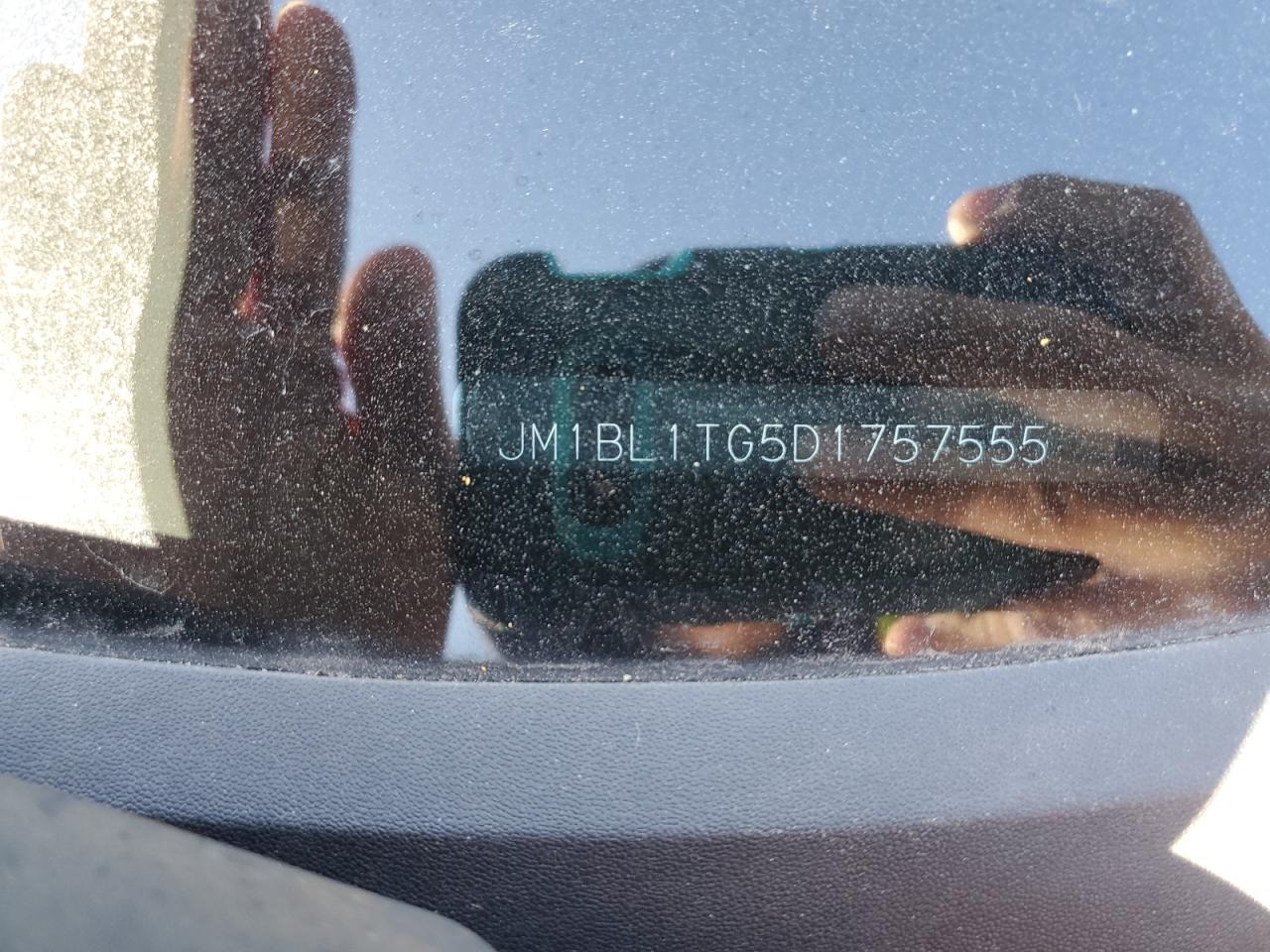 2013 Mazda 3 I VIN: JM1BL1TG5D1757555 Lot: 89632485