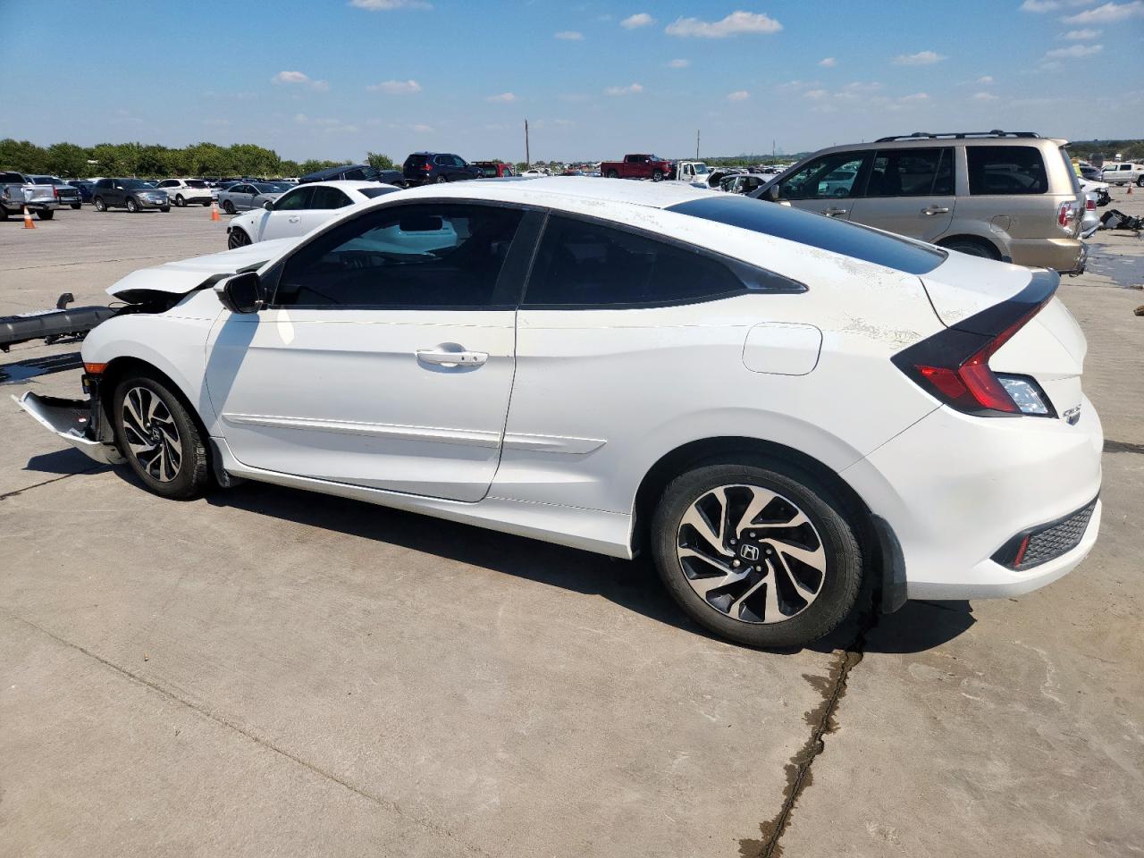 2017 Honda Civic Lx VIN: 2HGFC4B00HH302418 Lot: 84614625