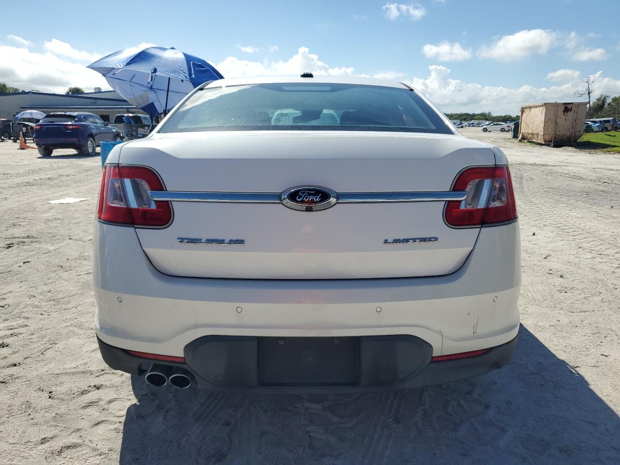 2011 Ford Taurus Limited VIN: 1FAHP2FW8BG119355 Lot: 87475175