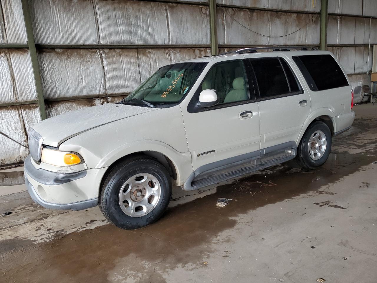 Vehicle photo