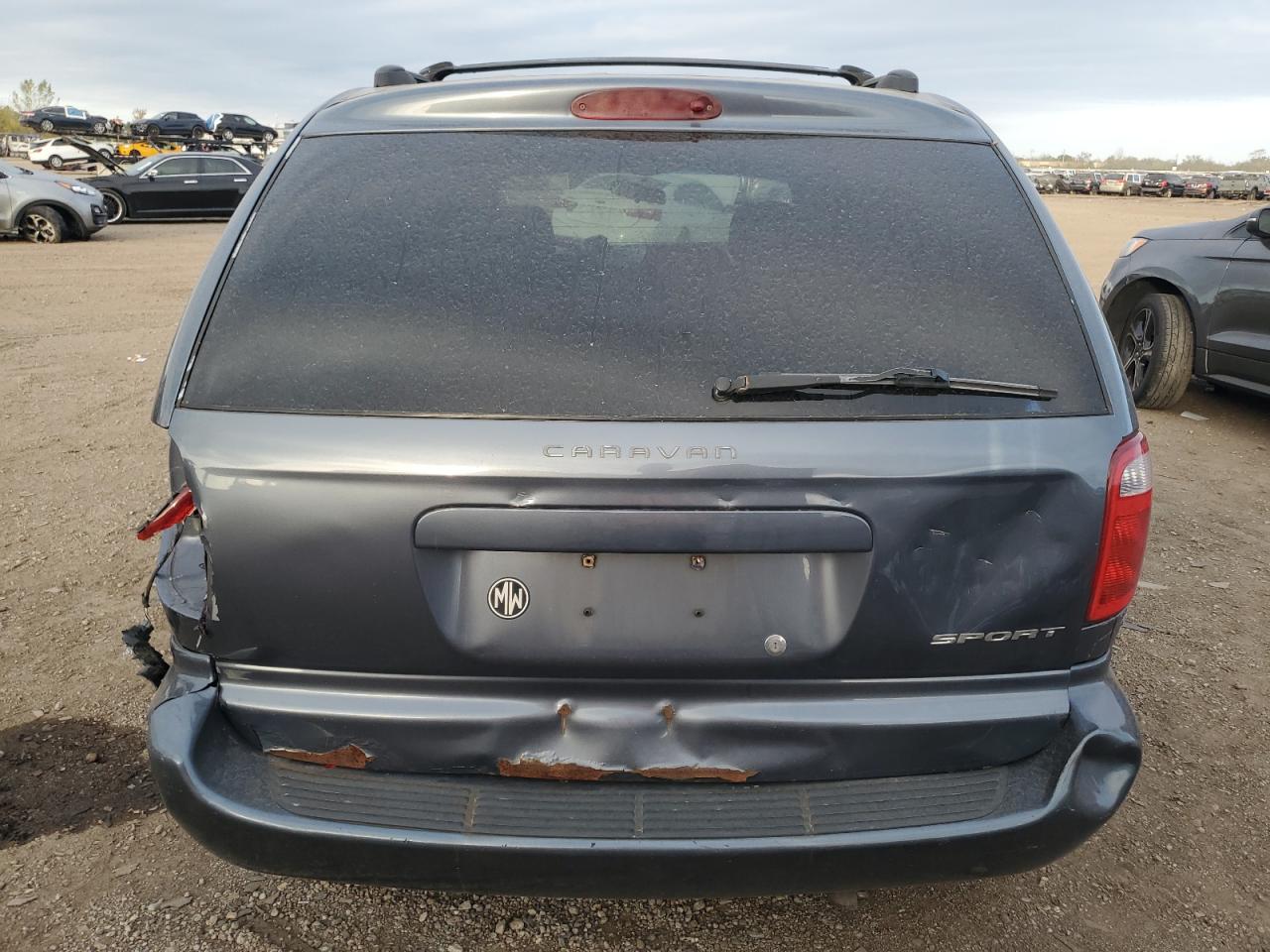 2001 Dodge Caravan VIN: 1B4GP45331B144682 Lot: 82425825