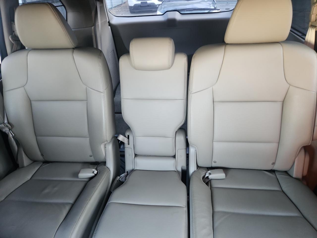 2016 Honda Odyssey Touring VIN: 5FNRL5H97GB087700 Lot: 84731575