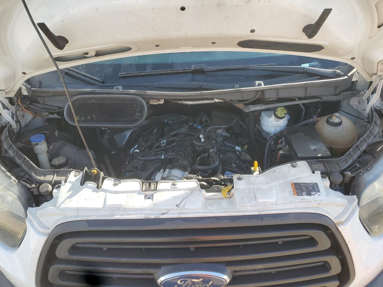 2016 Ford Transit Utility / Service Van VIN: 1FTYR1YG9GKA10184 Lot: 89556765