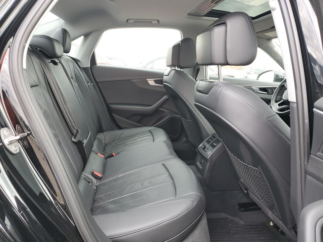 2017 Audi A4 Premium Plus VIN: WAUENAF44HN072063 Lot: 91176435