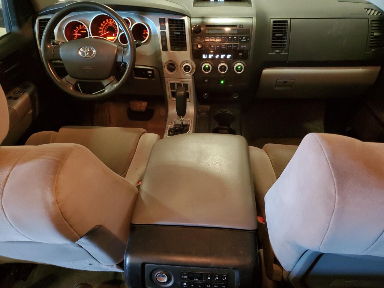 2008 Toyota Sequoia Sr5 VIN: 5TDBT64A78S000026 Lot: 85667055