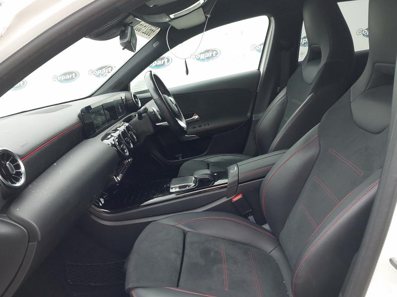 2019 MERCEDES-BENZ A 180 AMG LINE D AUTO 