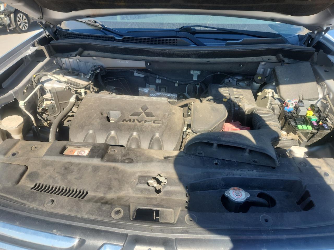 2014 Mitsubishi Outlander Es VIN: JA4AD2A30EZ001837 Lot: 86476785