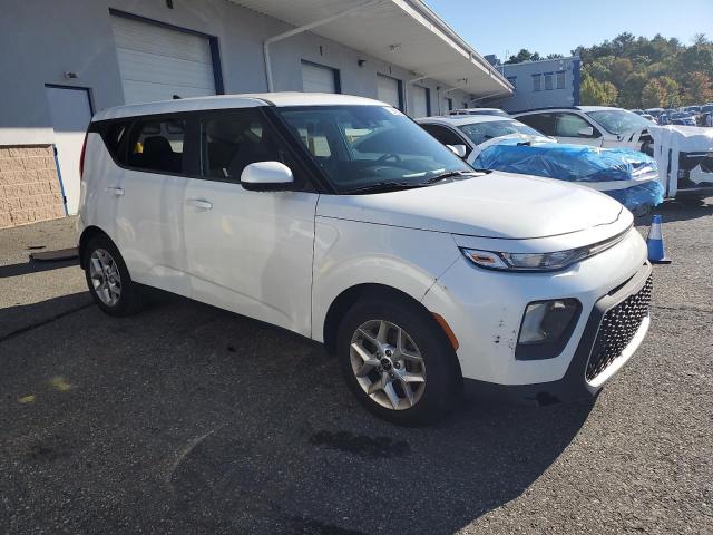 KIA SOUL 2022 Белы
