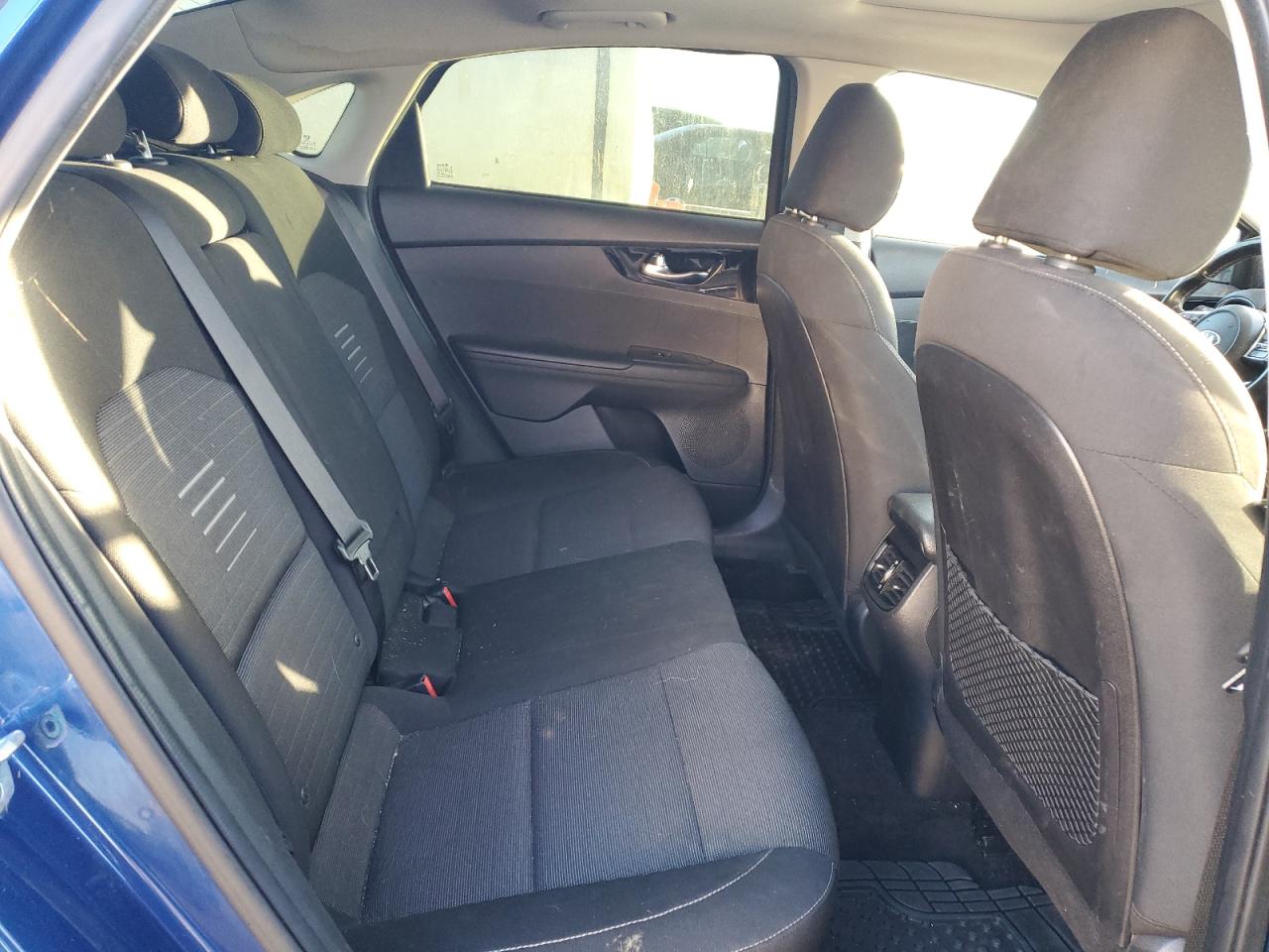 2021 Kia Forte Ex VIN: 3KPF54AD6ME283067 Lot: 85548675