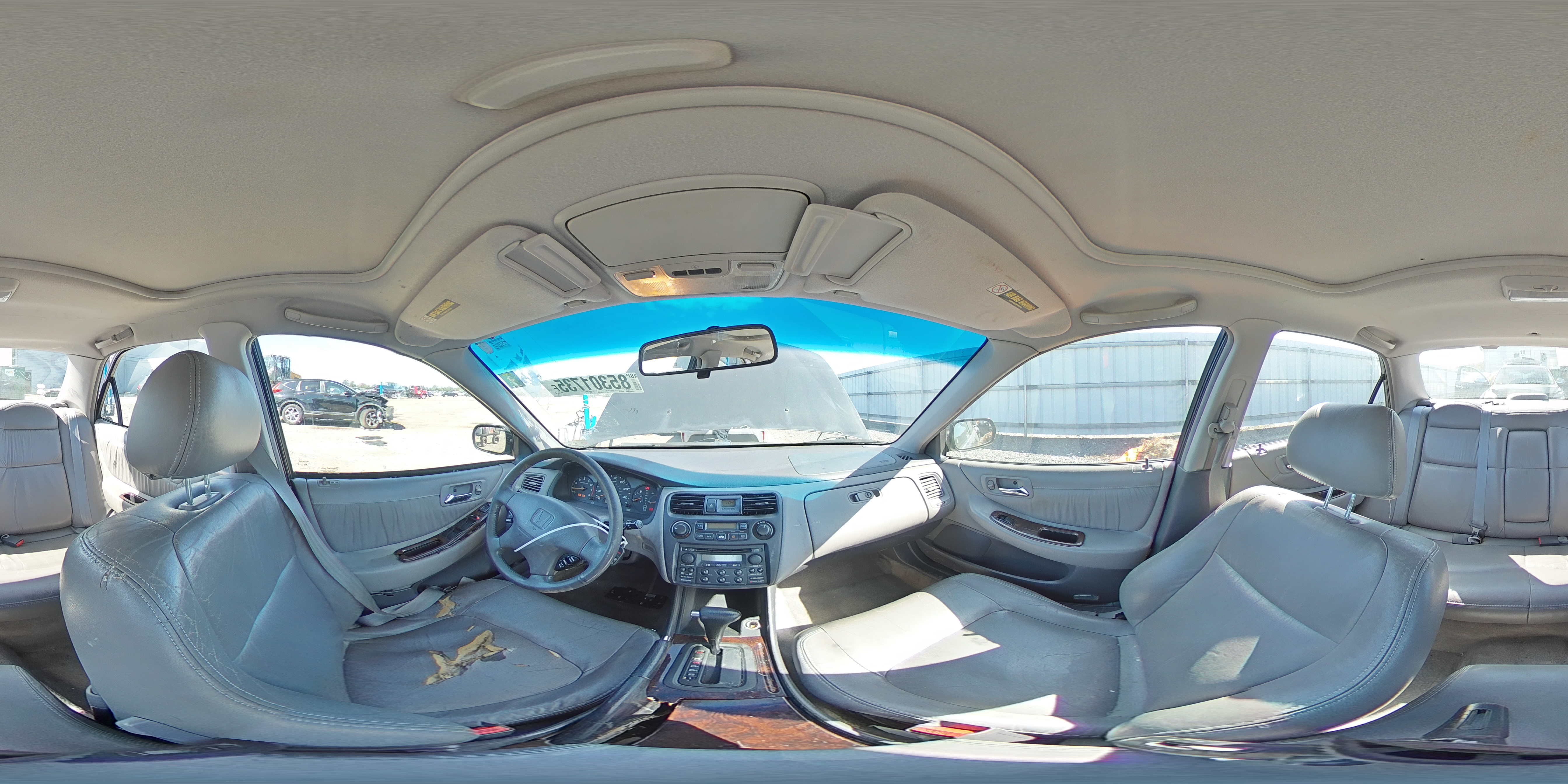 1998 Honda Accord Ex VIN: 1HGCG1657WA030196 Lot: 85301735