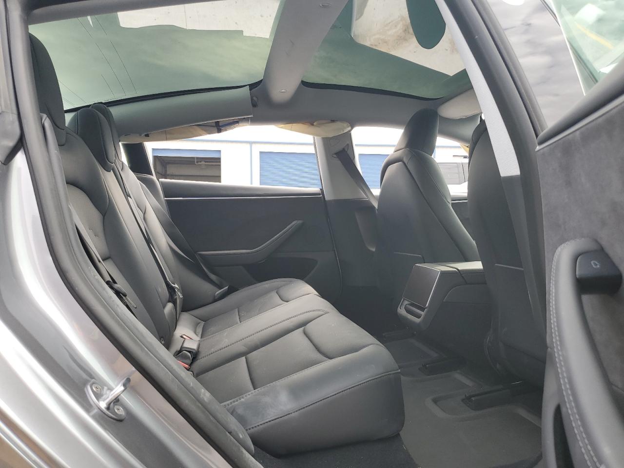 2025 Tesla Model 3 VIN: 5YJ3E1EB1SF927964 Lot: 87023715