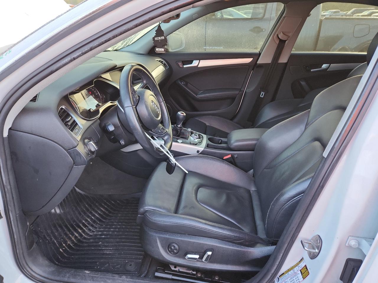 2014 Audi A4 Premium Plus VIN: WAUHFAFL6EN014355 Lot: 84388965