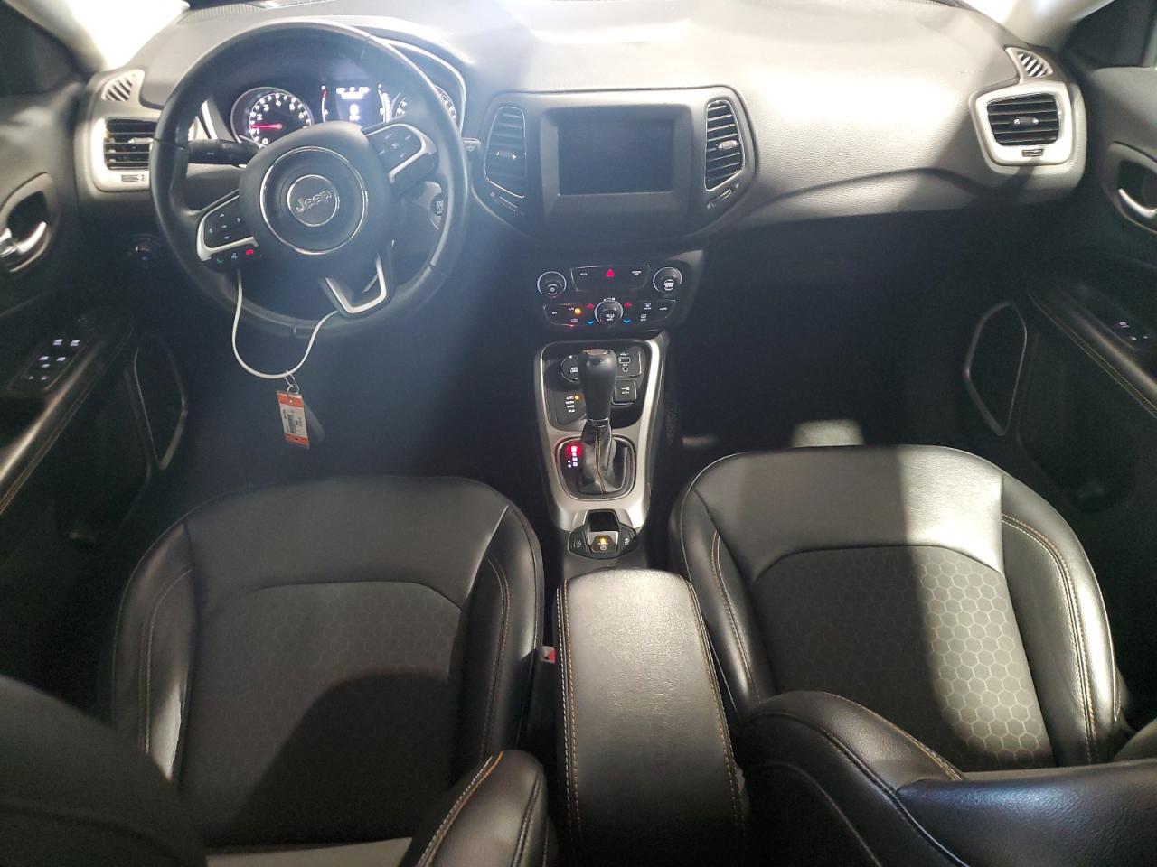 2019 Jeep Compass Latitude VIN: 3C4NJDBB7KT741180 Lot: 86051805