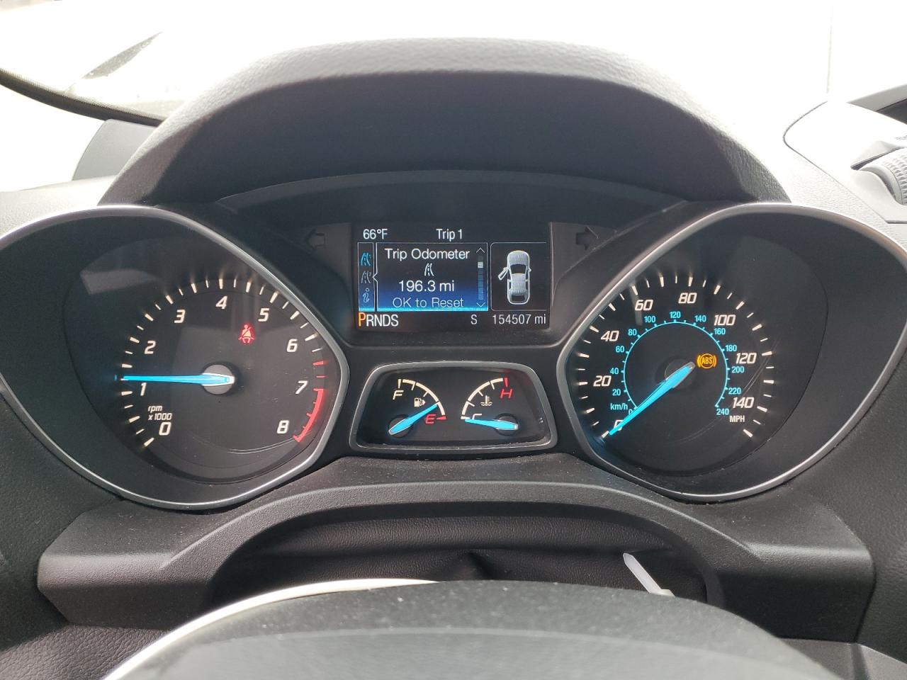 2016 Ford Escape S VIN: 1FMCU0F75GUB40372 Lot: 86453555