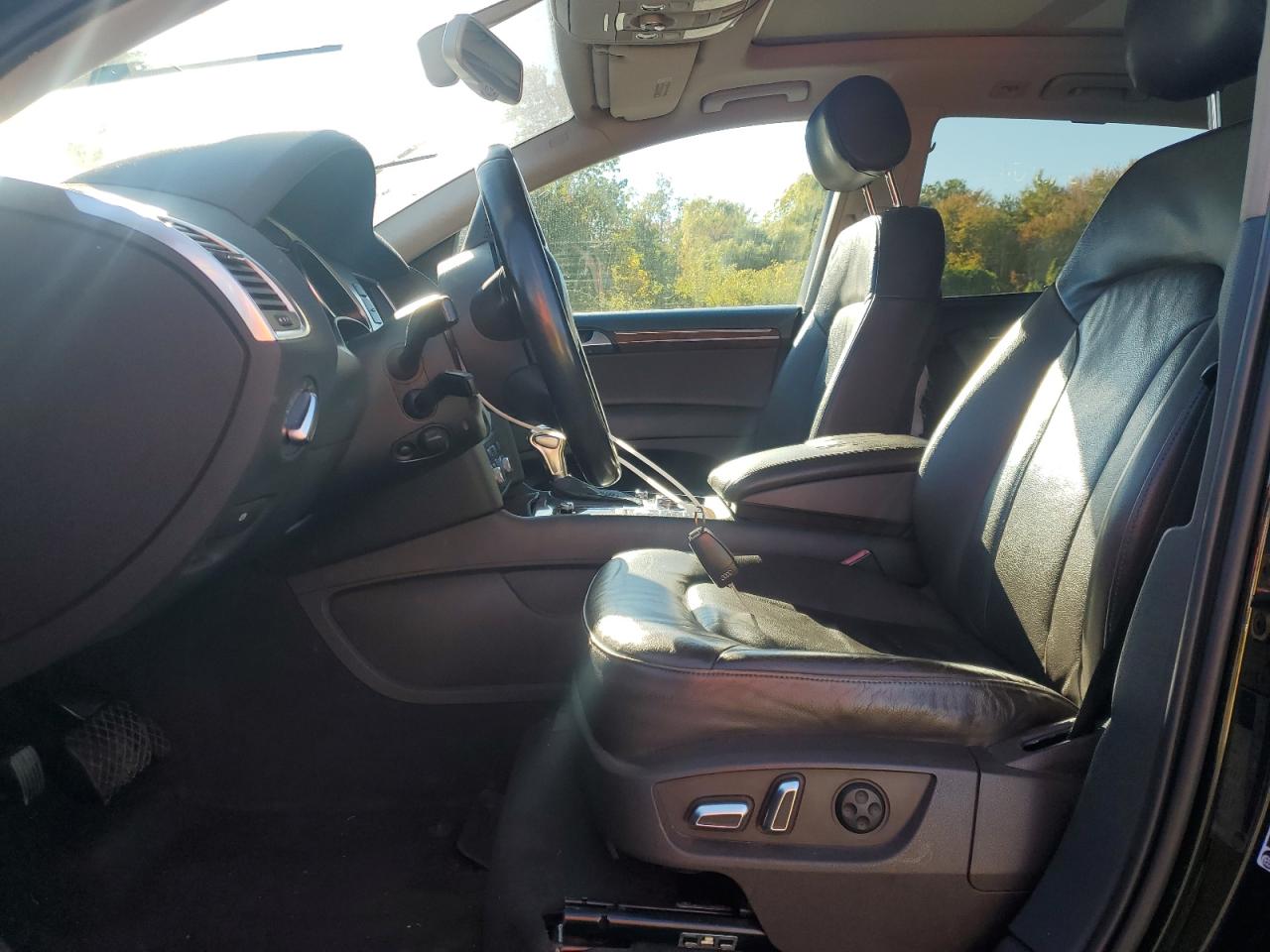 2015 Audi Q7 Premium Plus VIN: WA1LGAFE0FD001002 Lot: 85544575