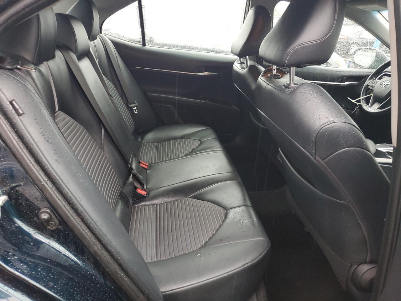 2018 Toyota Camry L VIN: 4T1B11HK7JU646532 Lot: 84759015