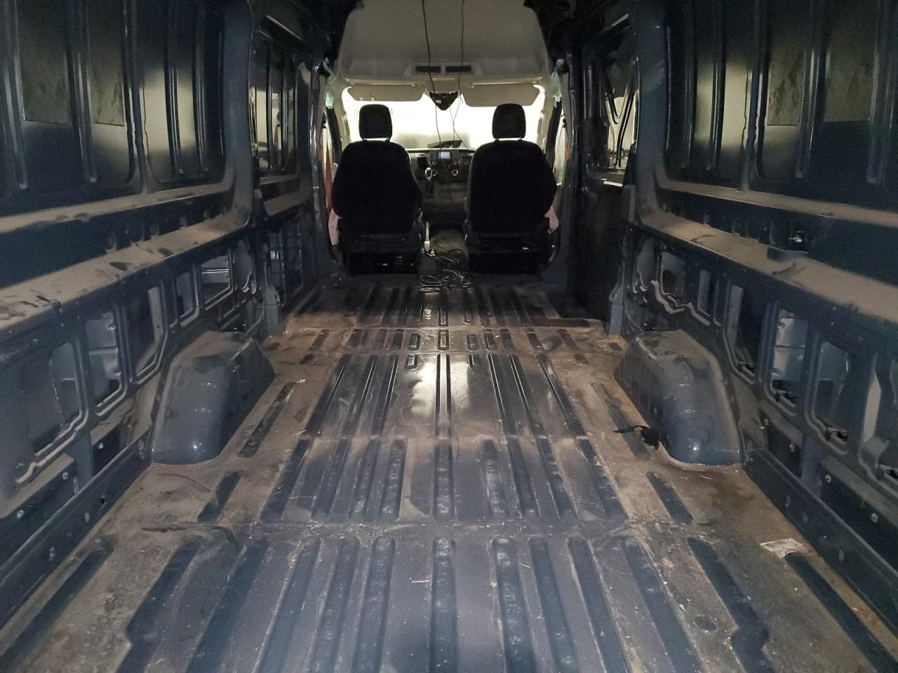 2020 Ford Transit Delivery Van VIN: 1FTBR3X89LKA48052 Lot: 87101305