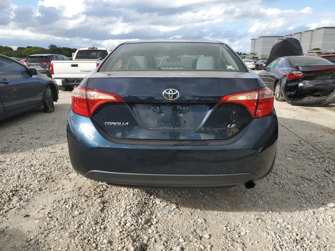 2017 Toyota Corolla L VIN: 2T1BURHE6HC792755 Lot: 86848825