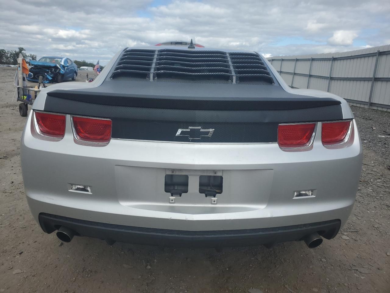 2011 Chevrolet Camaro Ls VIN: 2G1FA1ED8B9211621 Lot: 86293515