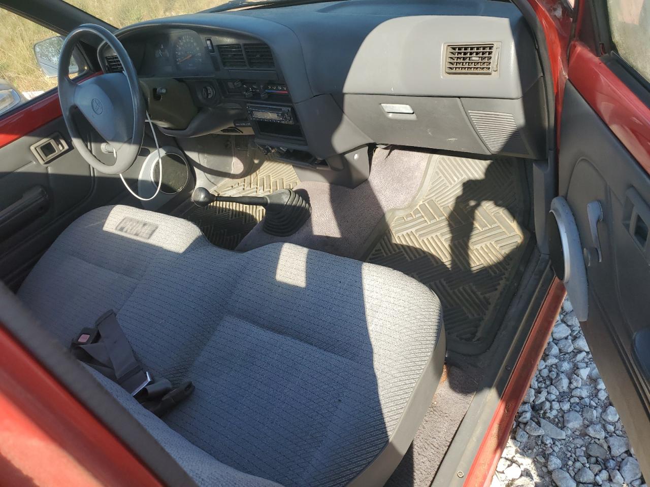 1994 Toyota Pickup 1/2 Ton Short Wheelbase VIN: JT4RN81A9R5186717 Lot: 85321635