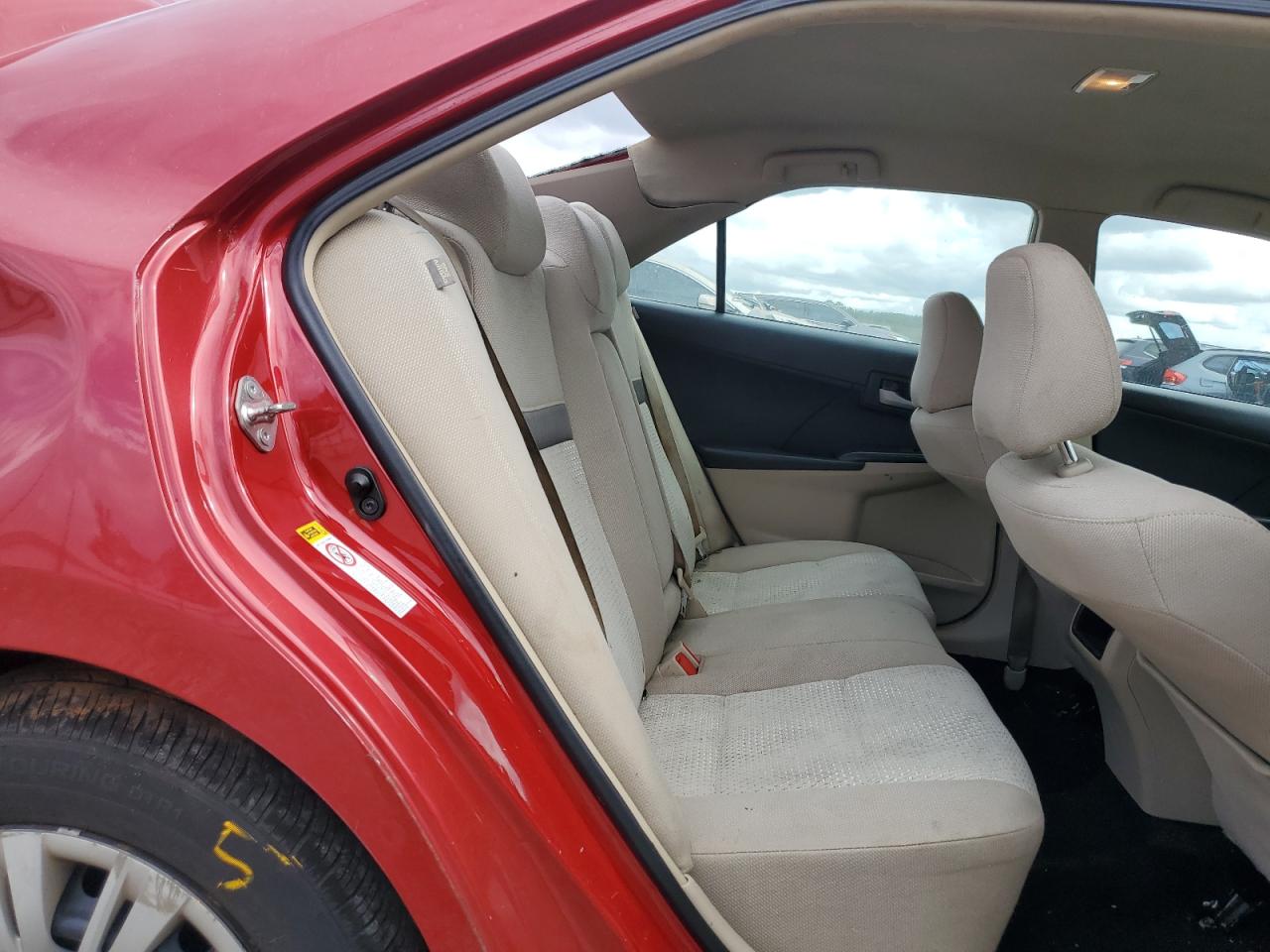 2014 Toyota Camry L VIN: 4T1BF1FK1EU865223 Lot: 85727615