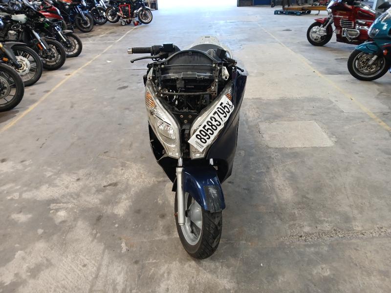 2010 HONDA FES 125-9 