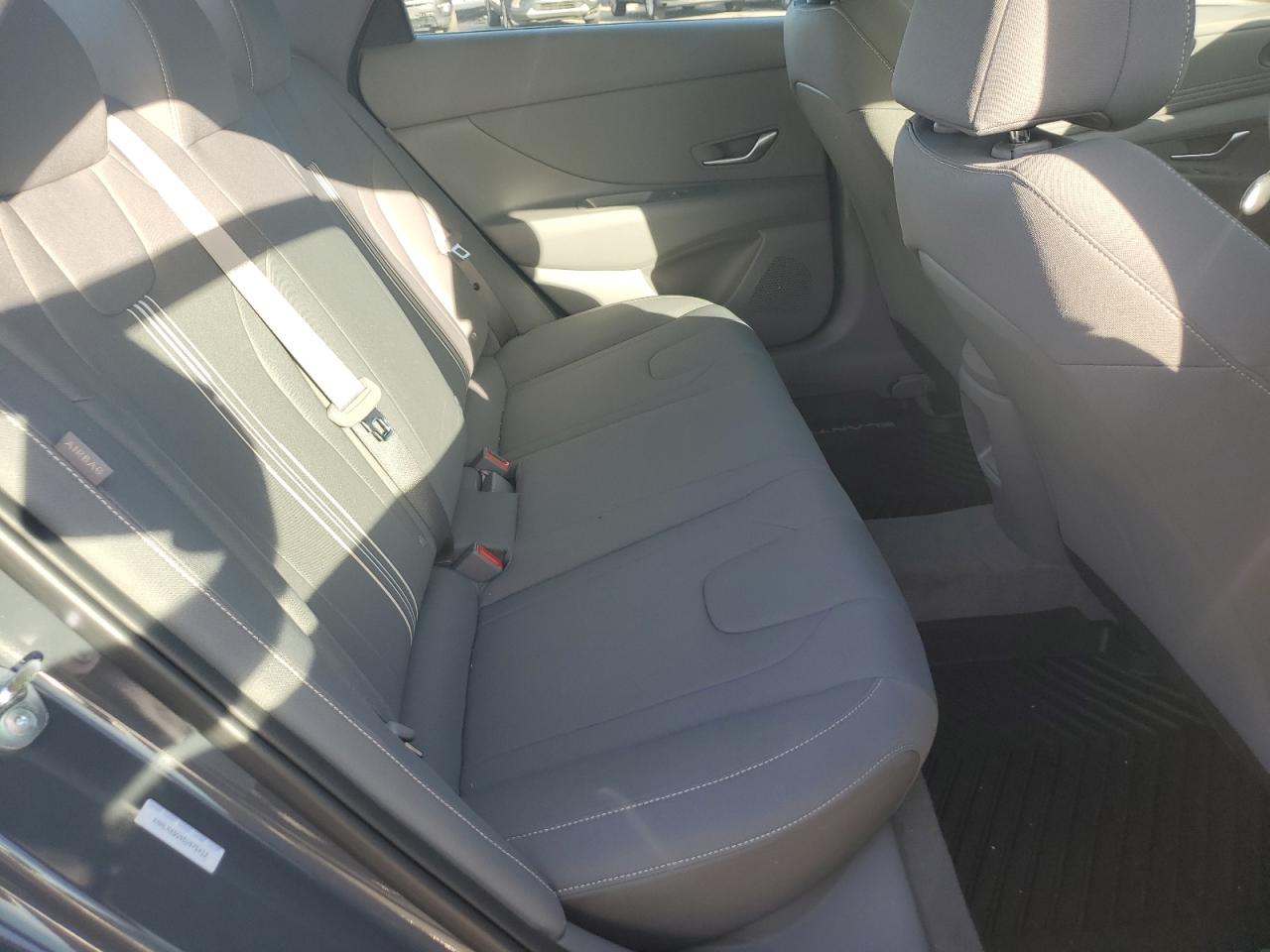 Elantra Elantra