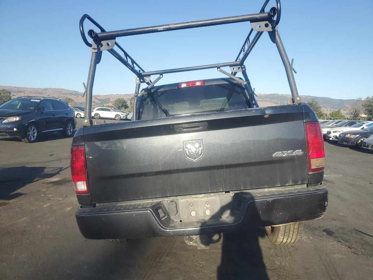 2019 Ram 1500 Classic Tradesman VIN: 3C6RR7KG6KG660050 Lot: 82399335