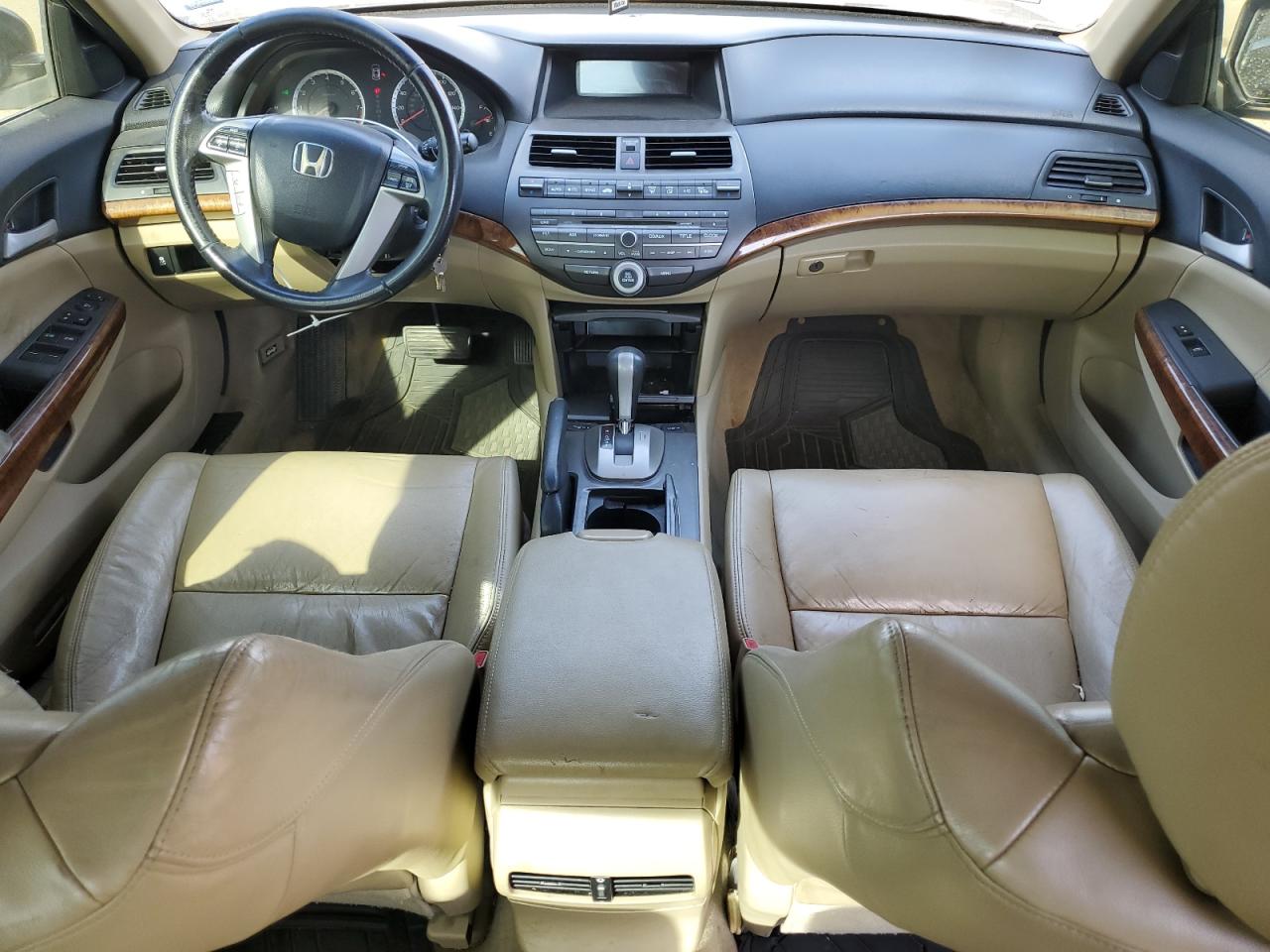 2011 Honda Accord Exl VIN: 1HGCP2F88BA017872 Lot: 84425175