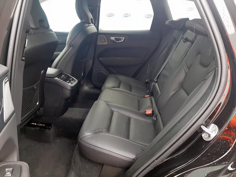 2025 VOLVO XC60 2.0 B5P ULTRA DARK 5DR AWD GEARTRONIC