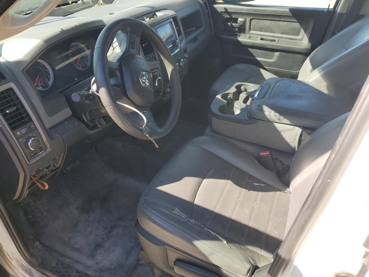 2018 Ram 1500 St VIN: 1C6RR7FG7JS308483 Lot: 87429745