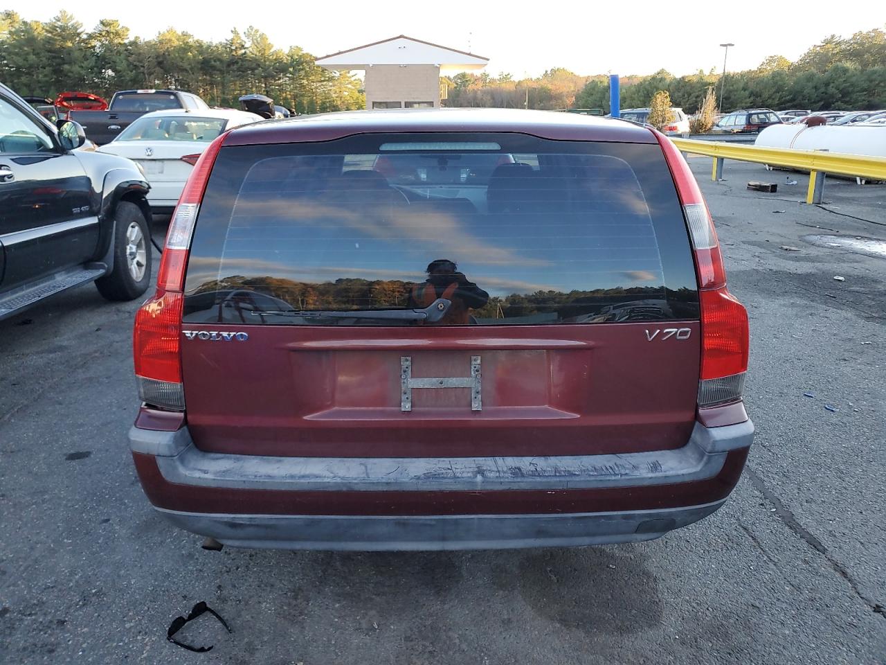 2001 Volvo V70 VIN: YV1SW61R011116151 Lot: 82431115