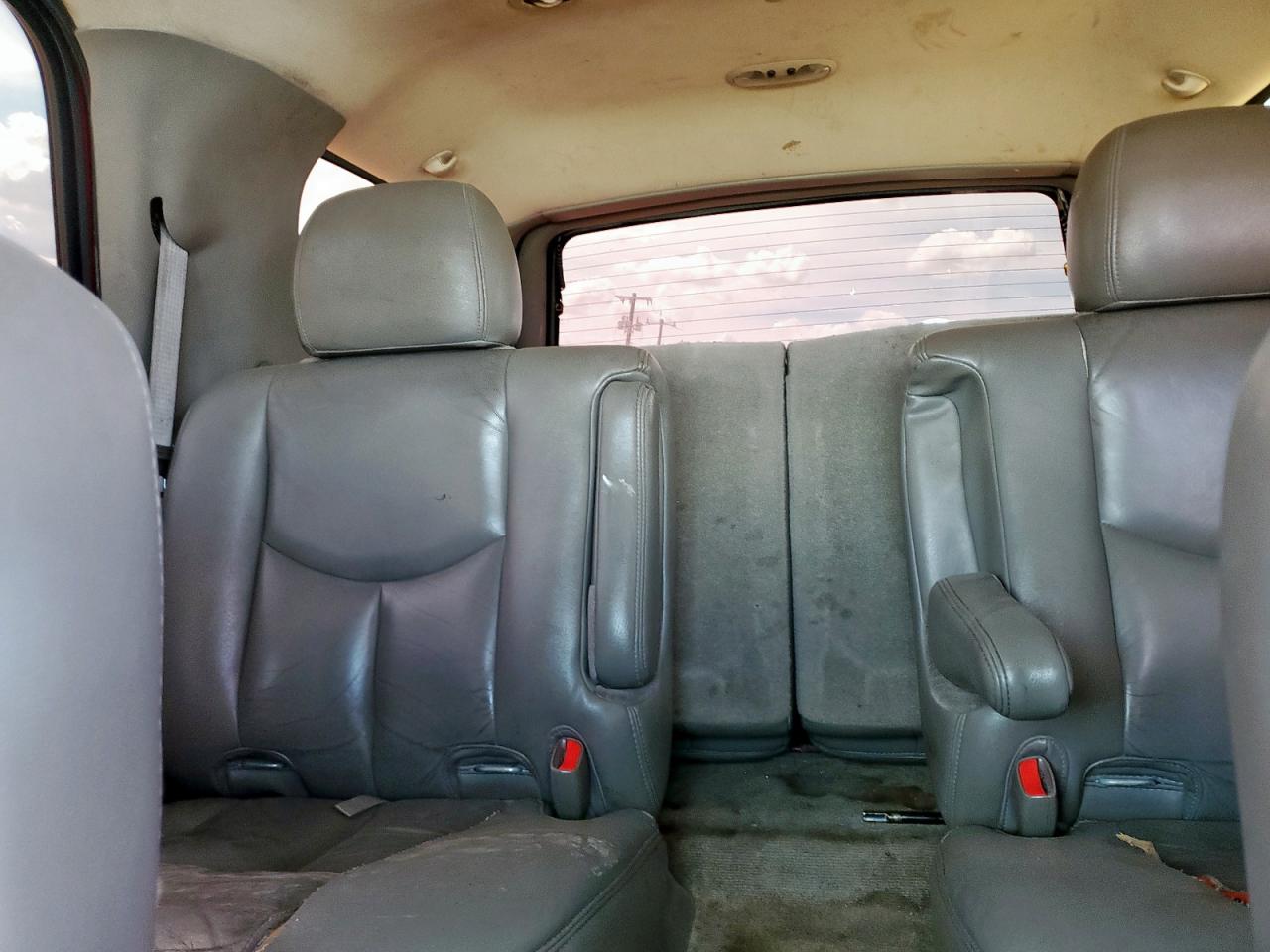 2004 Chevrolet Tahoe C1500 VIN: 1GNEC13Z44R308049 Lot: 85307235