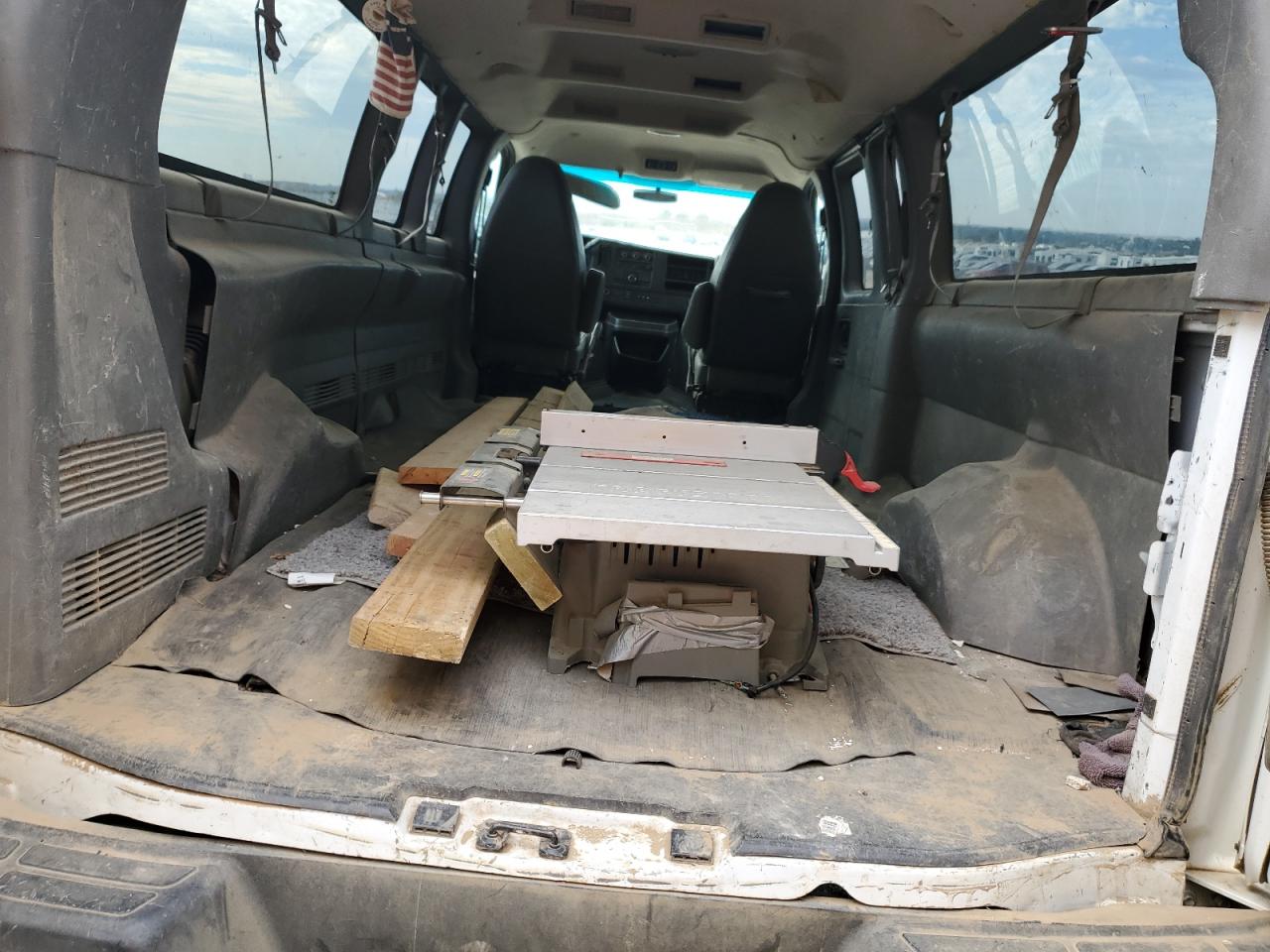 2012 Chevrolet Express G3500 Ls VIN: 1GAZGZFG8C1140624 Lot: 85881695