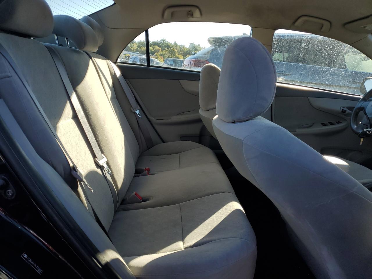2010 Toyota Corolla Base VIN: JTDBU4EE9AJ060833 Lot: 86095155