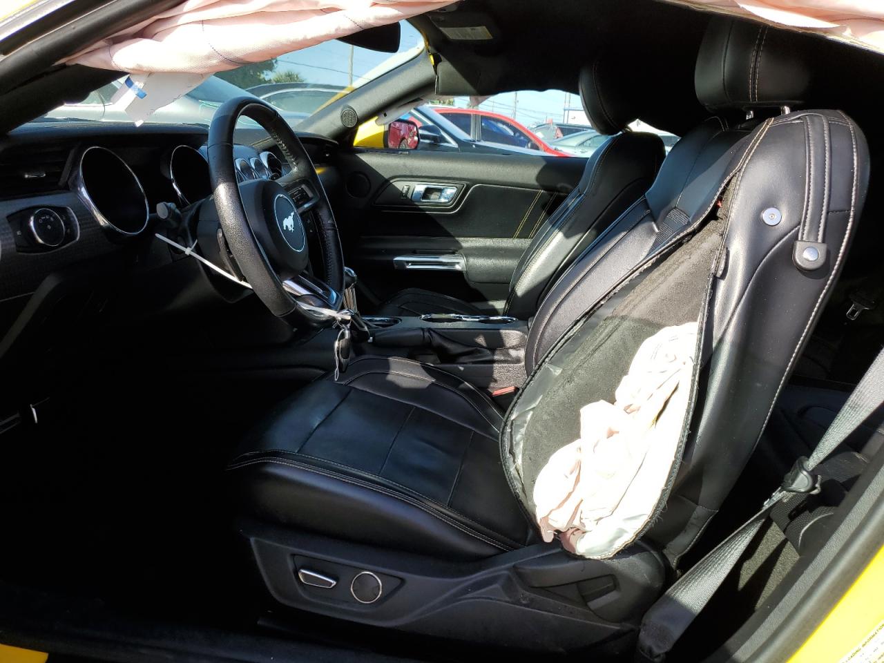 2017 Ford Mustang VIN: 1FA6P8TH4H5208716 Lot: 81965365