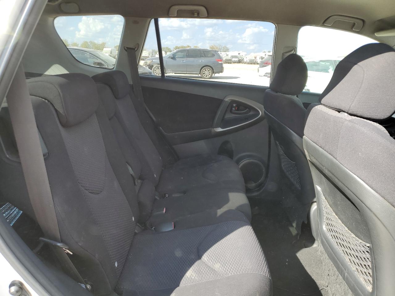 2007 Toyota Rav4 Sport VIN: JTMZK32V575009902 Lot: 82752825