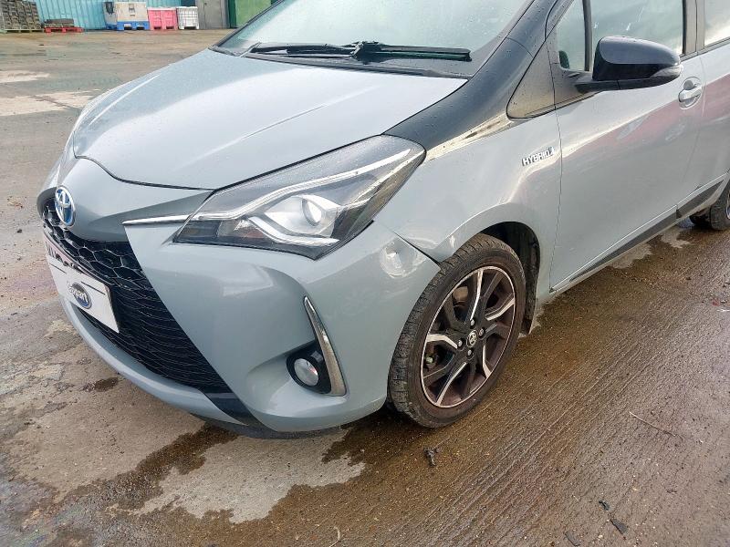 2018 TOYOTA YARIS 1.5 VVT-I Y20 5DR CVT [BI-TONE]
