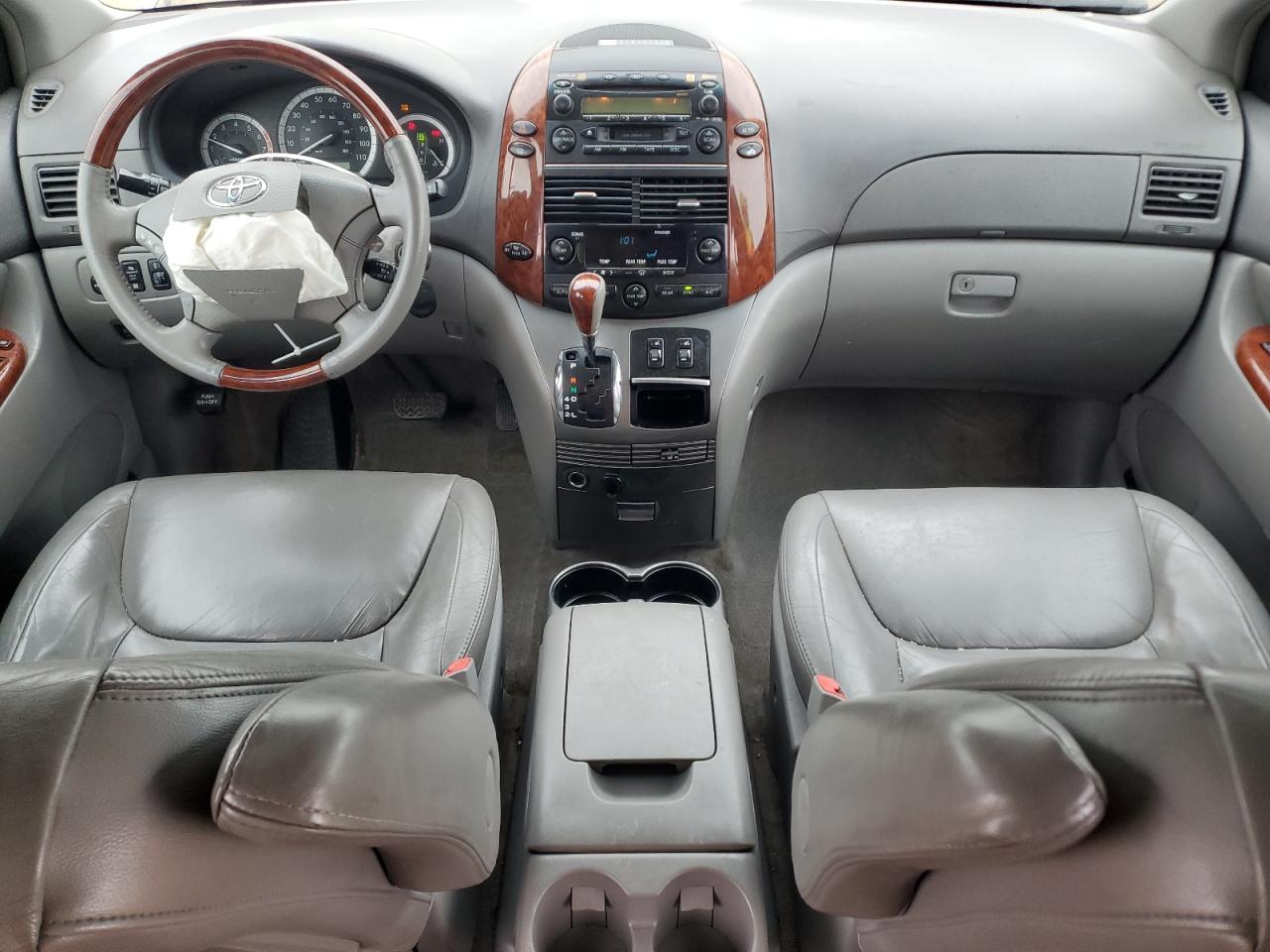 2005 Toyota Sienna Xle VIN: 5TDBA22C35S034821 Lot: 82770635