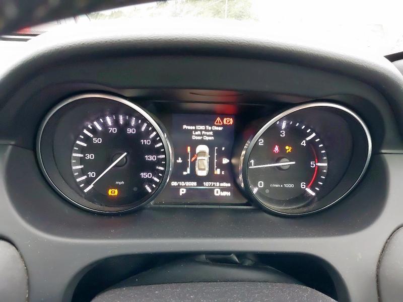 2015 LAND ROVER DISCOVERY SPORT 2.0 TD4 180 SE TECH 5DR AUTO