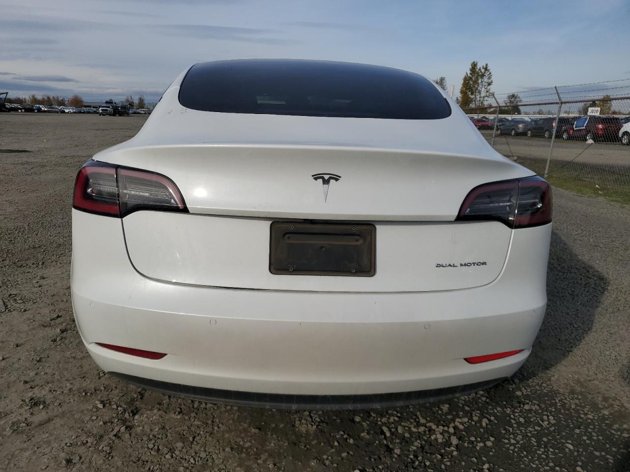 2022 Tesla Model 3 VIN: 5YJ3E1EB7NF183694 Lot: 90406755