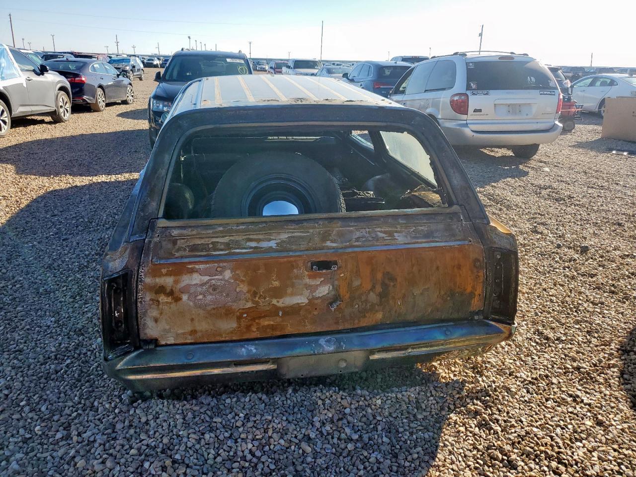 1976 Oldsmobile Vista VIN: 338657M367353 Lot: 90082225